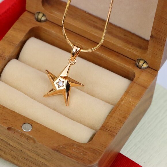 "Shiny Rose Gold Star Pendant with Tiny Crystal Accent Center, XPPT1537 - Picture 7 of 13